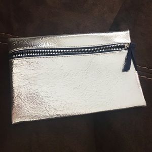 IPSY Glam Bag Plus - December  2020